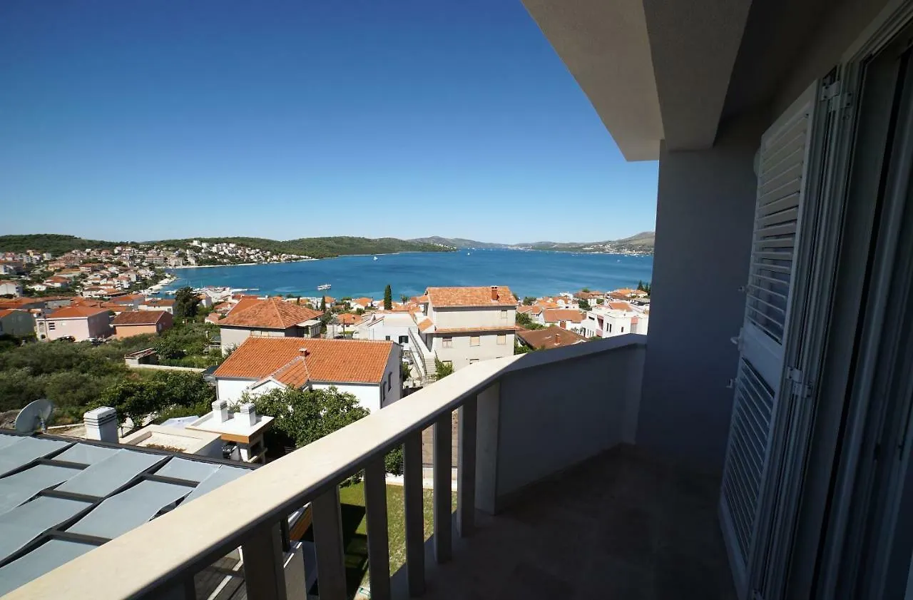 Apartments Gazebo Trogir